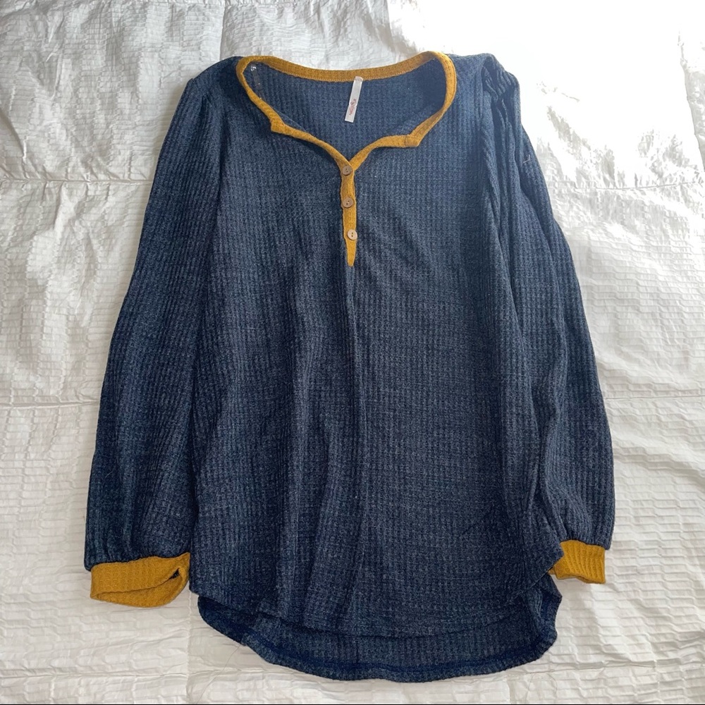 7/$20 deal ~ sweater